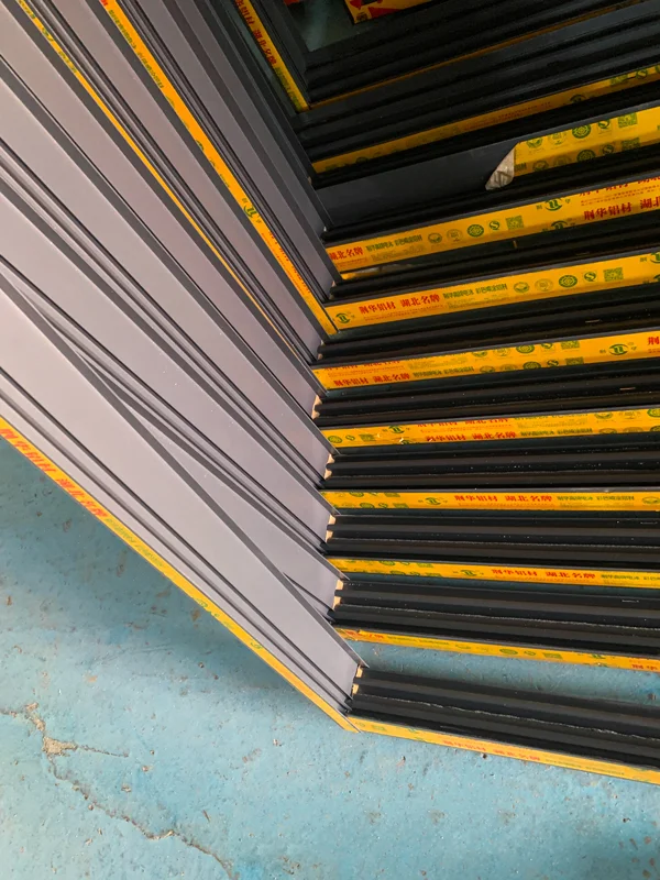 Details of Aluminum Sliding Windows and Doors to Congo
